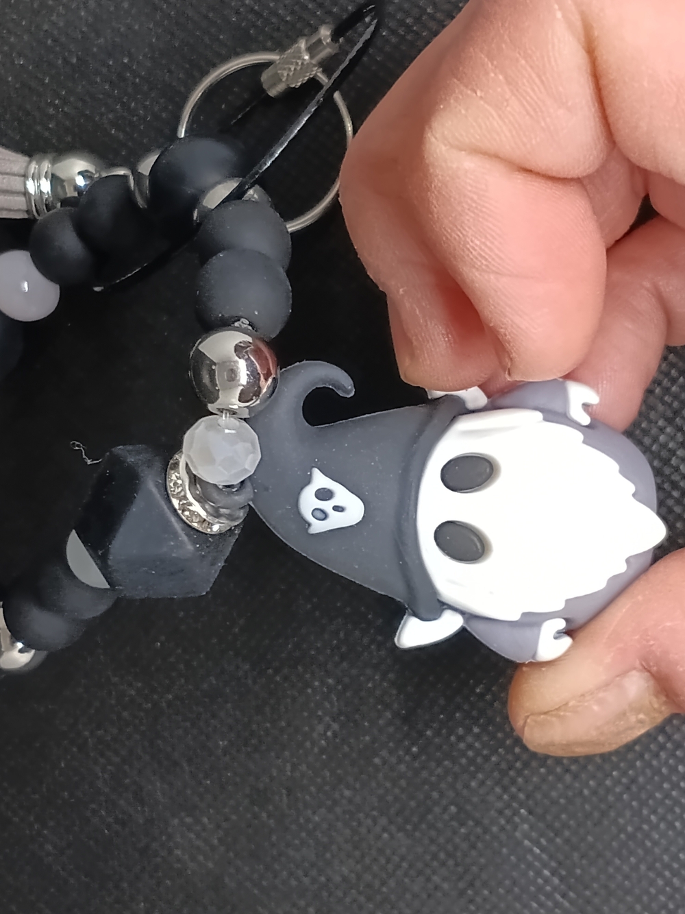 Ghost Silicone Key & Card Holder Charm in Grey - Unbranded